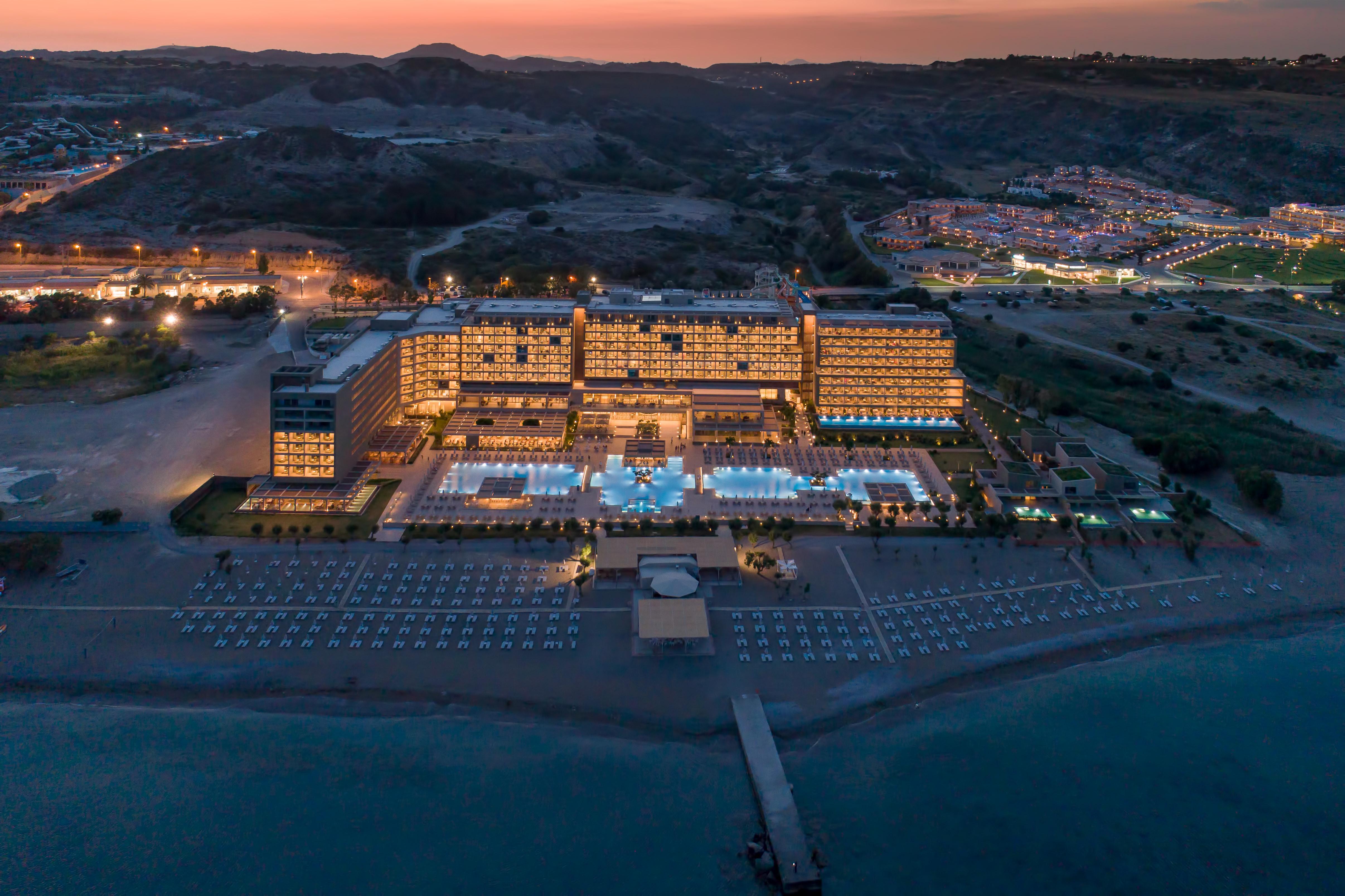 Amada Colossos Resort 5*